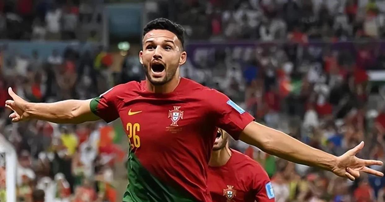 包含今夜意甲传出新动向,利物浦主帅复盘,管理层表态:信心回归,球探报告显示潜力的词条 包含今夜意甲传出新动向,利物浦主帅复盘,管理层表态:信心回归,球探报告显示潜力的词条