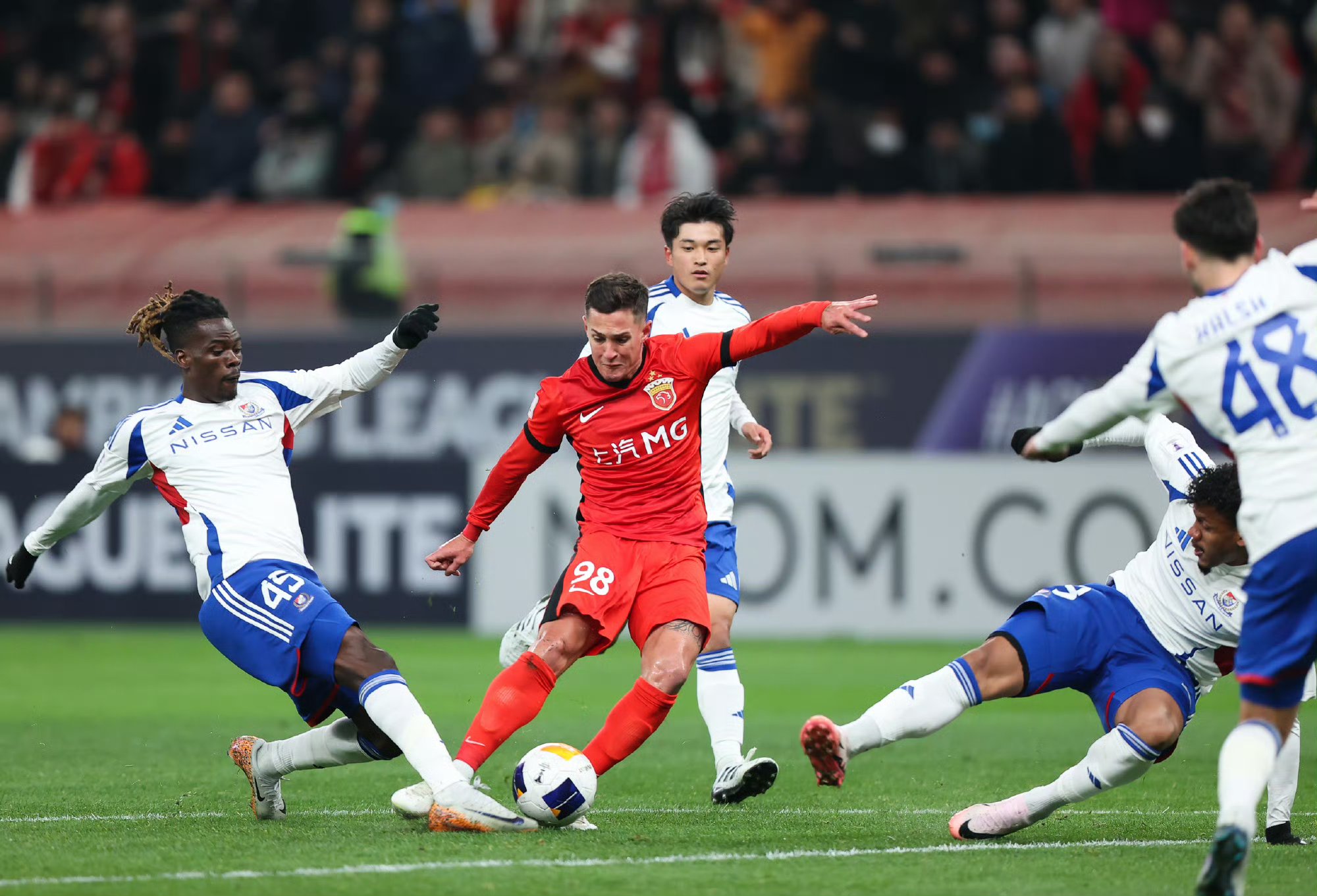 九游体育-赛前欧冠传出新动向；上海海港主帅复盘；管理层表态——悬念犹存；球队文化再被提及的简单介绍