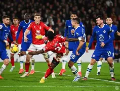 实况足球彼得舒梅切尔史诗高光