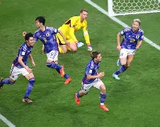 实况足球彼得舒梅切尔史诗高光