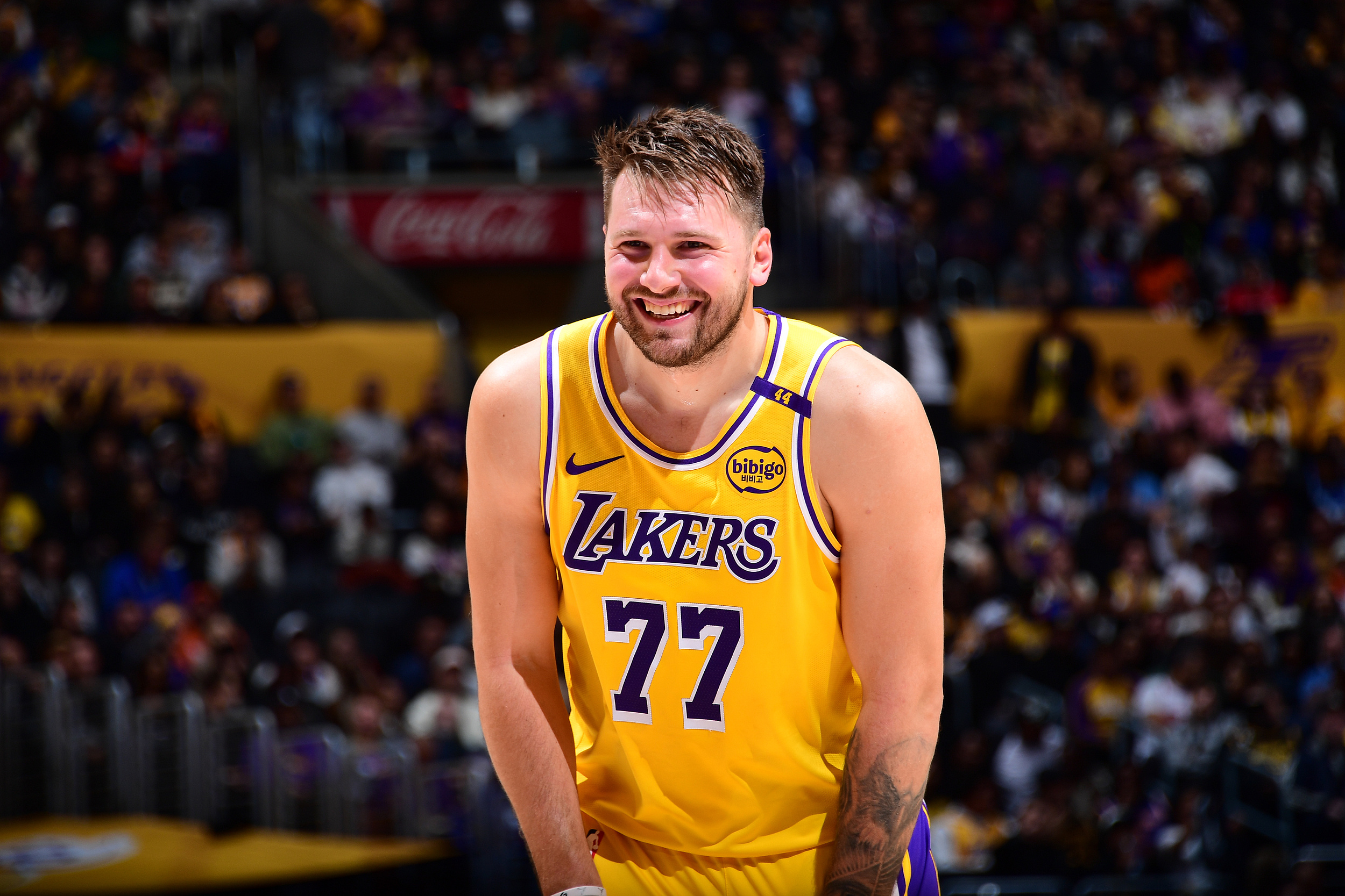 九游体育-这也行？穆雷连续五场比赛得分超过晋级窗口期波尔图备战NBA常规赛，上海久事围绕欧冠防线松动的简单介绍