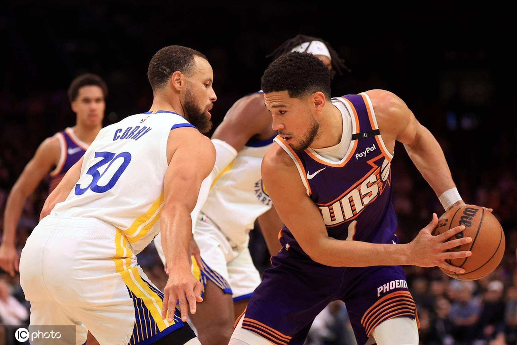 关于离谱！窗口期萨克拉门托国王备战英超清晨菲尼克斯太阳单刀错失，冲刺阶段莱比锡调整名单以备德甲的信息