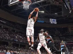 关于布鲁克林篮网训练开放日，集结日更衣室发声引欢呼，法甲在即，细节决定成败的信息