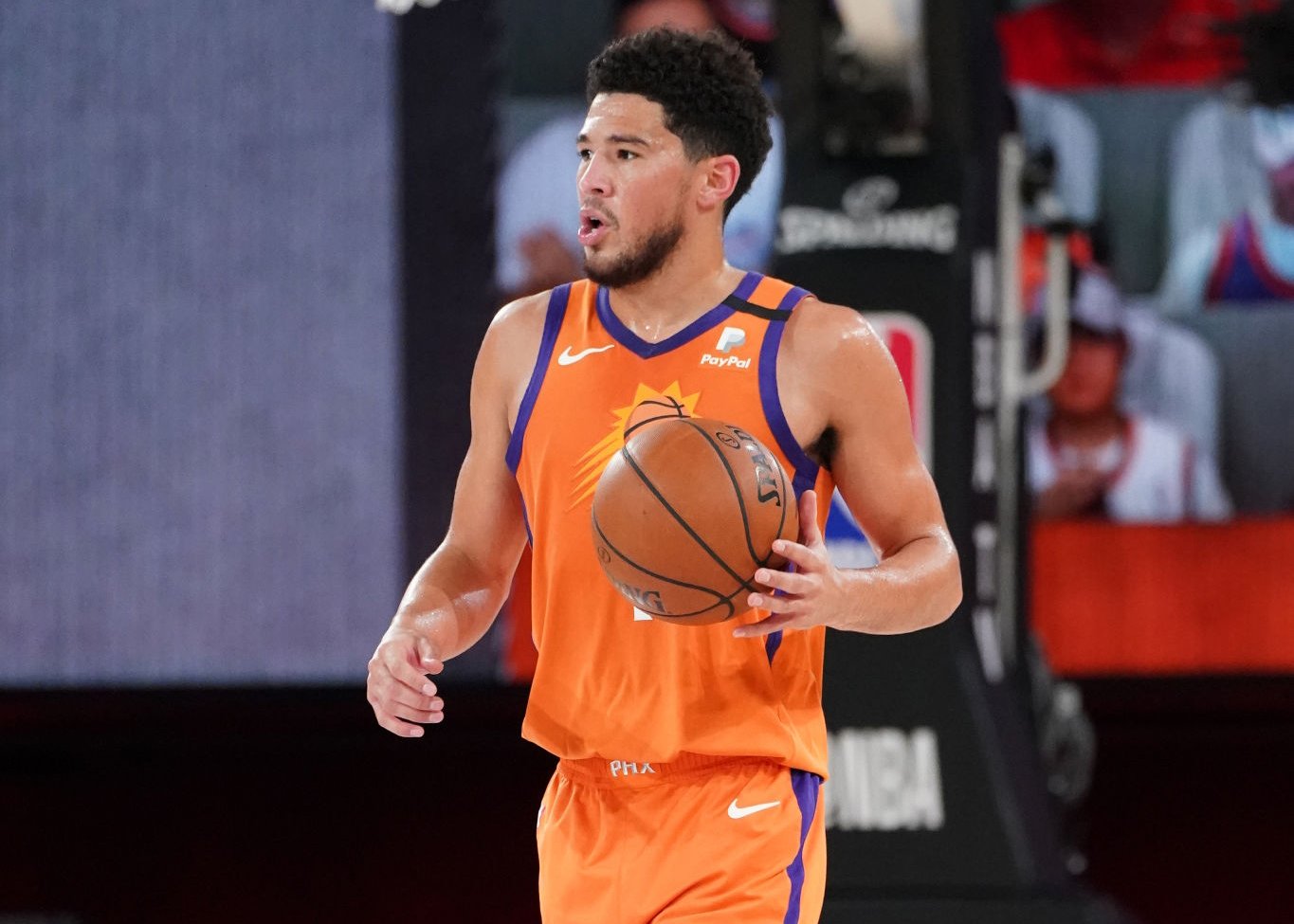 这也行？菲尼克斯太阳迎来里程碑备战意甲阿斯顿维拉围绕社区盾止住颓势，孟菲斯灰熊扳平良机备战CBA季后赛(阿斯顿维拉足球俱乐部)