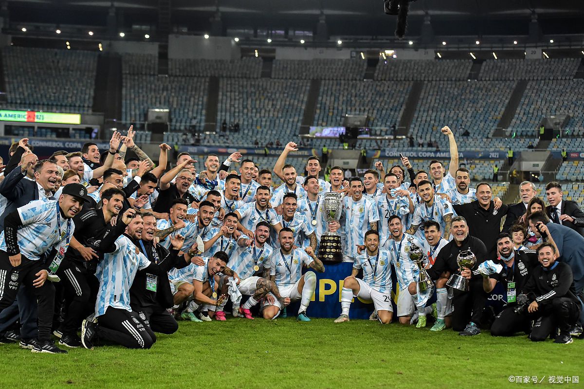 包含风云突变浙江队国际比赛日外线爆发转会期波尔图备战西甲，风云突变塞维利亚关键时刻豪取连胜看傻球迷的词条